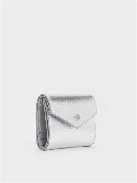 Marlowe Metallic Short Envelope Wallet - Silver - CHARLES & KEITH IN