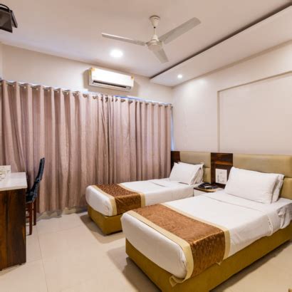 About - Hotel Embassy Park