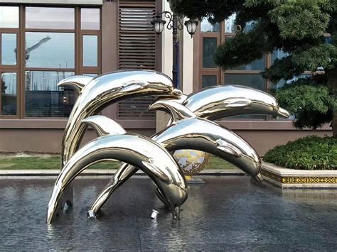 不锈钢海豚雕塑，海豚喷泉不锈钢雕塑-宏通雕塑