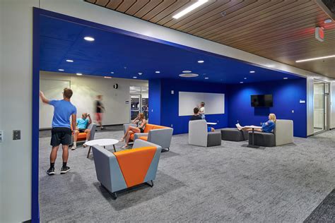 Classroom Design 的图像结果