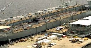 Cochin Shipyard To Lease Mumbai Port's Dry Dock | Indian Defence News