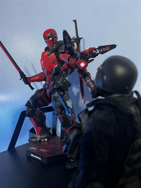 RANDOM BULL$#? GO!!! : r/hottoys