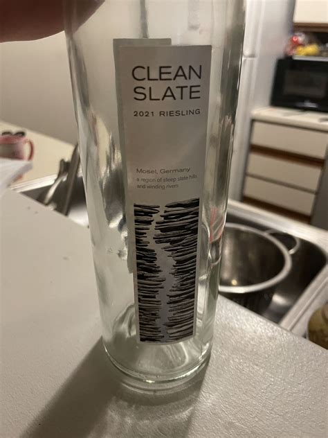 Yulia's Wine Diary: Clean Slate Riesling