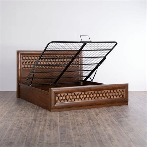 Buy Heritage Mandala Queen Bed with Hydraulic Storage - Brown from Home ...