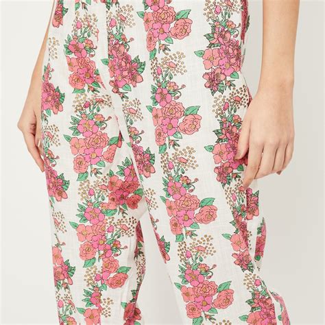 Buy Women Floral Printed Kurta Set Online at just Rs. 999.0 ...