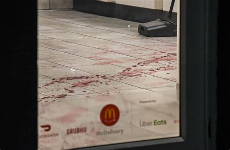 NYC McDonald's employee brutally stabbed while defending coworkers