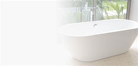 How Much Does It Cost to Refinish a Bathtub? (2025) | Fixr.com