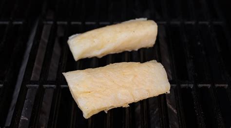 Grilling Cod Fish 的图像结果