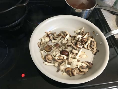 Made In Ceramic Non-Stick Pan Review for 2026 - LeafScore