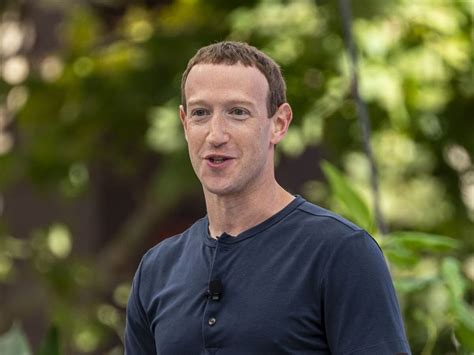 Así es la descomunal casa que construye Mark Zuckerberg en Hawái: más ...