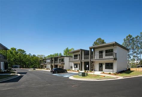 Charming 1-bedroom condo in wonderful Oxford one mile from Ole Miss ...
