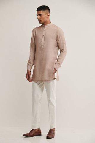 Top 15 Trending Kurtas for Men: Navratri, Diwali & Wedding Celebrations ...