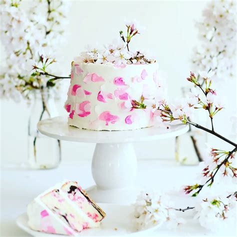 Cherry Blossom Cake Tutorial 的图像结果