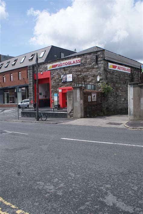 Building Signage Name Example 的图像结果