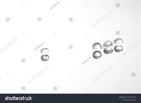 Silica Gel Desiccants Absorb Moisture Faster ภาพสต็อก 2254141767 ...