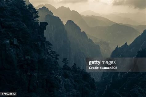 China Mountain 的图像结果