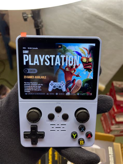 Hand game station (bestseller, personal fav😍) R35s(15k games inbuilt+ ...