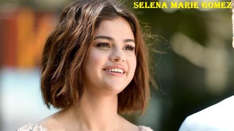 Selena Marie Gomez - Biografi Orang-Orang Hebat Dan Terkenal