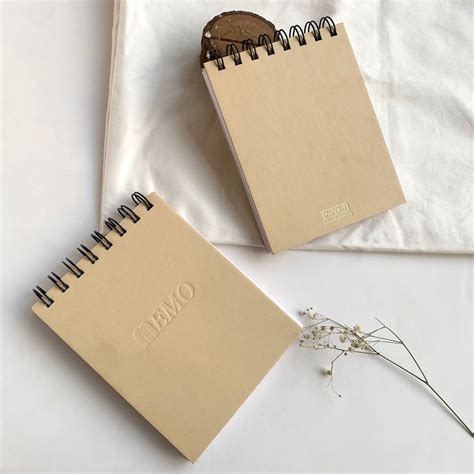Bisque notepad
