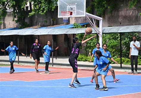 Avadh Girls' Degree College, Lucknow