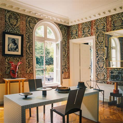 Celebrity Homes and Interiors: Bollywood Homes, Designer Spaces & More ...