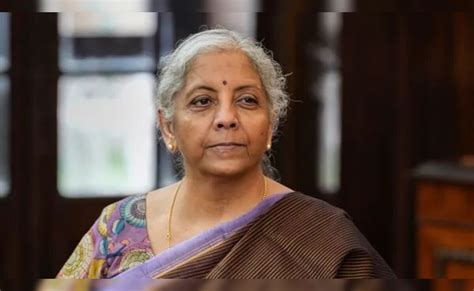 बजट में दिखा सरकार की महत्वकांक्षी योजना, 5 साल में 1 करोड़ युवाओं को ...