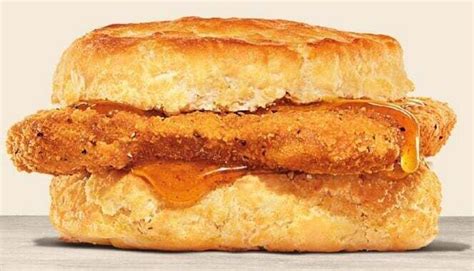 Sweet Smoky Breakfast Sandwiches : Smoky Maple Chicken Biscuit