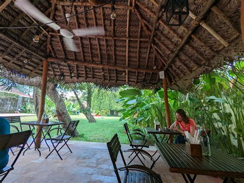 David Hall Art Gallery Kochi - Hi EKM