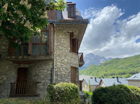 Beautiful apartment in Tena Valley, Panticosa - Flats for Rent in El ...