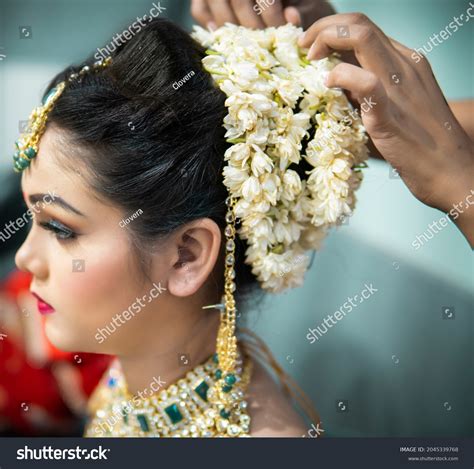 Hair Style For Indian Wedding