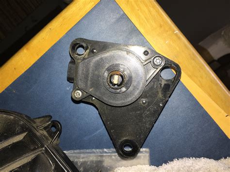 2005 Forester Intake Control Runner Valve Stuck Open 的图像结果