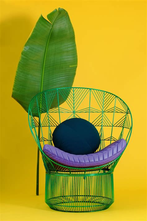 Peacock Lounge Chair & designer furniture | Architonic