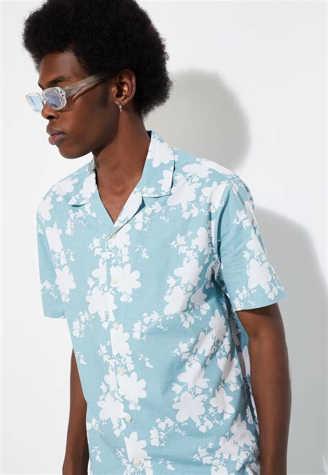 Buy URB_N Men Regular Fit Printed Resort Shirt Online at just Rs. 799.0 ...