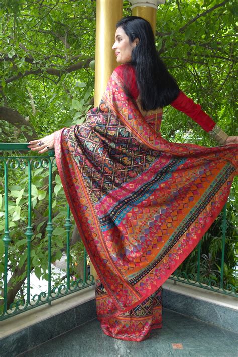 Black Ikat Kani saree – sohumsutras