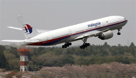 Malaysia Airlines flight missing - LA Times