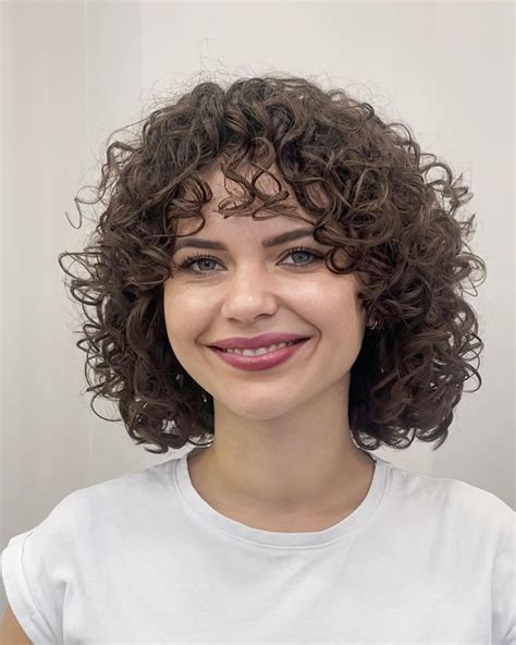 30 Perms for Short Hair for Your Charming Look in 2025 | Short wavy ...