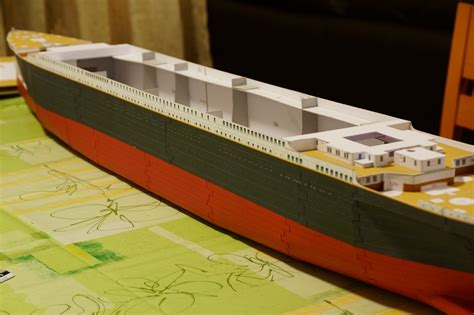 Titanic Paper Model 的图像结果