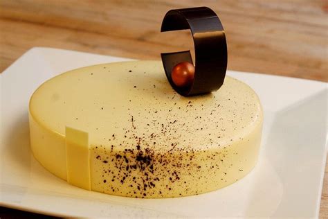White Chocolate Entremet | Baking and pastry, Desserts, Pastry and bakery