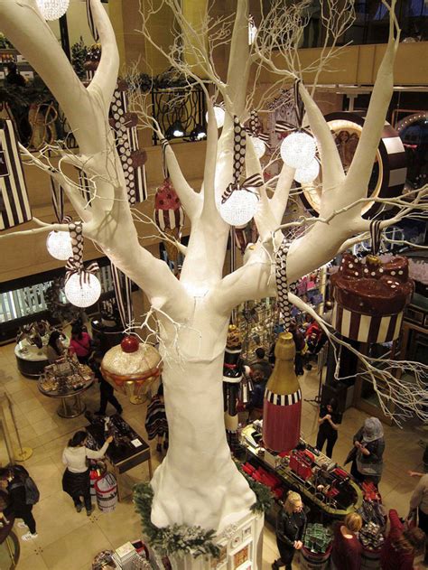商场圣诞树创意美陈-依塔斯景观空间