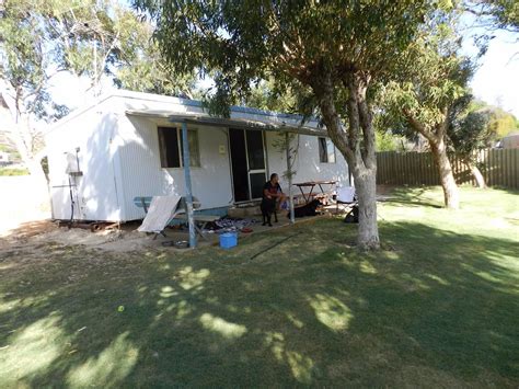 HORROCKS BEACHSIDE COTTAGES (Gregory) - Cottage Reviews & Photos ...