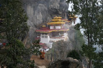 Ecstatic Bhutan Tour Package for 7 Days 6 Nights | Bhutan Trip Package ...