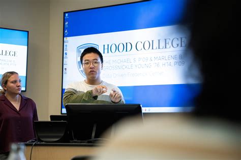 EPCC@Hood 2025 Pitch Competition | Hood College