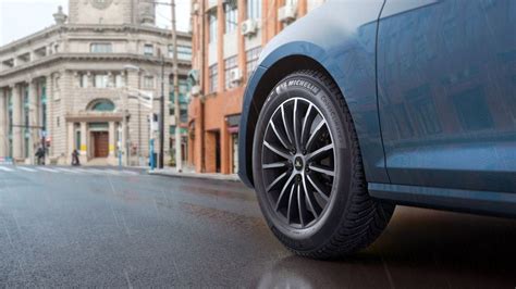 Tyre help for Car Tyres and Motorcycle Tyres | MiCHELIN