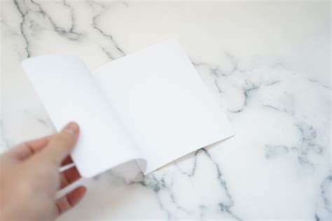 Making Notebook Book Covers 的图像结果