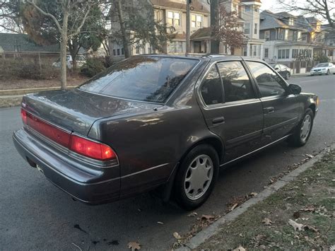 Joe's 1990 VE30DE Super Clean and Mint 3rd Nissan Maxima SE