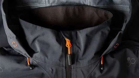 Land Rover Defender | Explorer Accessory Pack | Land Rover