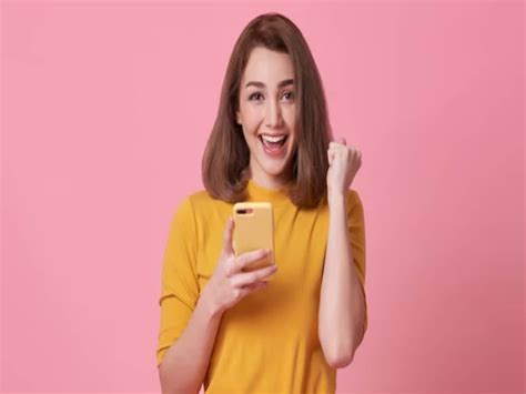 SIM चालू रखने के लिए महंगे रिचार्ज का झंझट खत्म! 100 रुपये में पूरे ...