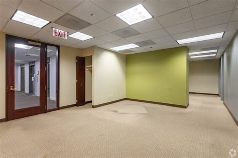 180 N Michigan Ave, Chicago, IL 60601 - Office for Lease | LoopNet.com