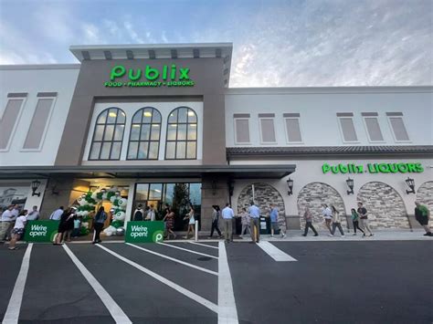 After two decades, much-anticipated Publix opens at Shoppes at East San ...
