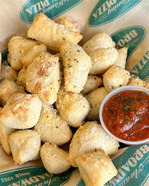 Broadway Pizza (@broadwaypizzahastings) • Instagram photos and videos